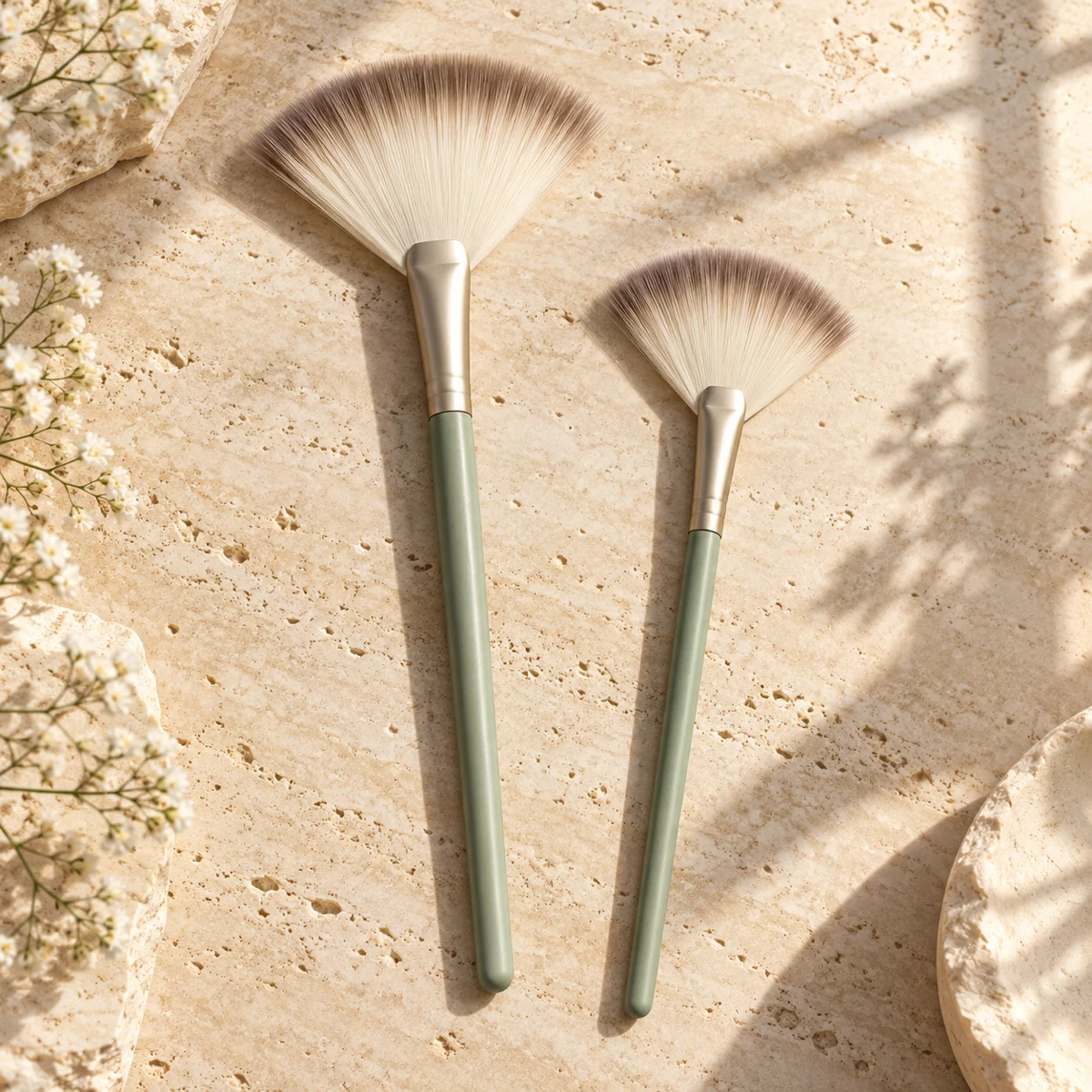 Sauge fan highlighting brushes